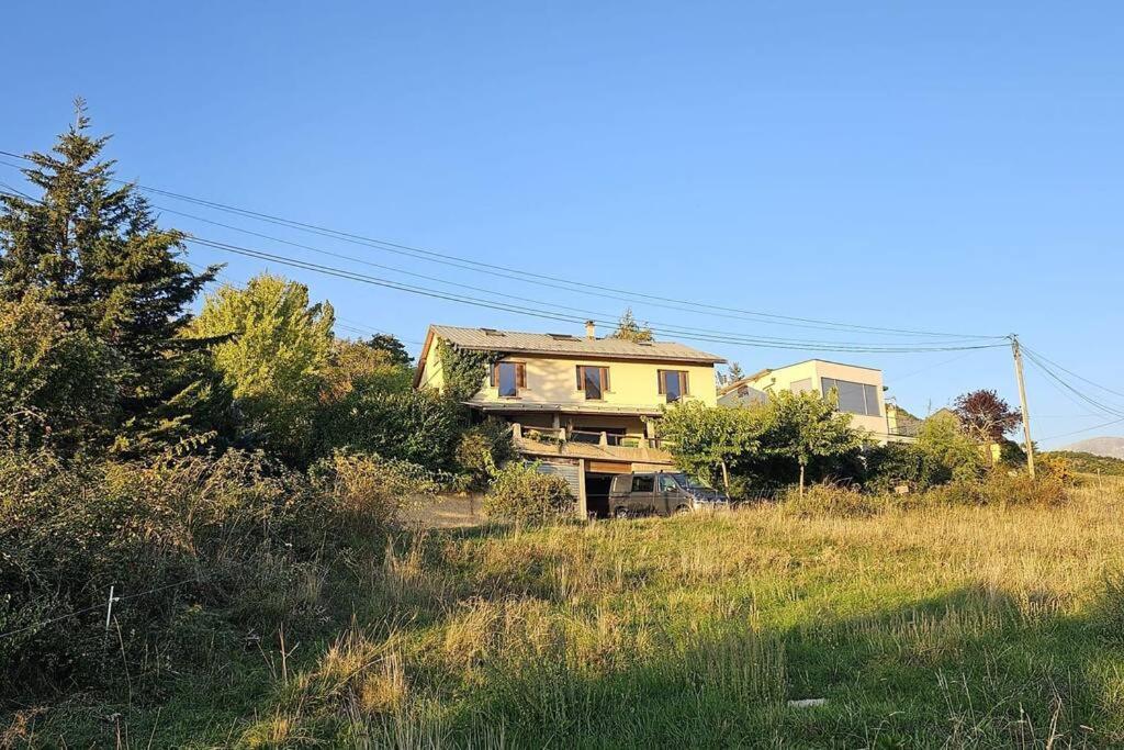 Le Cosy Du Plongeoir - T2 Neuf Avec Vue Sur Le Lac De Serre Poncon Et Grande Terrasse Avec Jardin Savines Zewnętrze zdjęcie