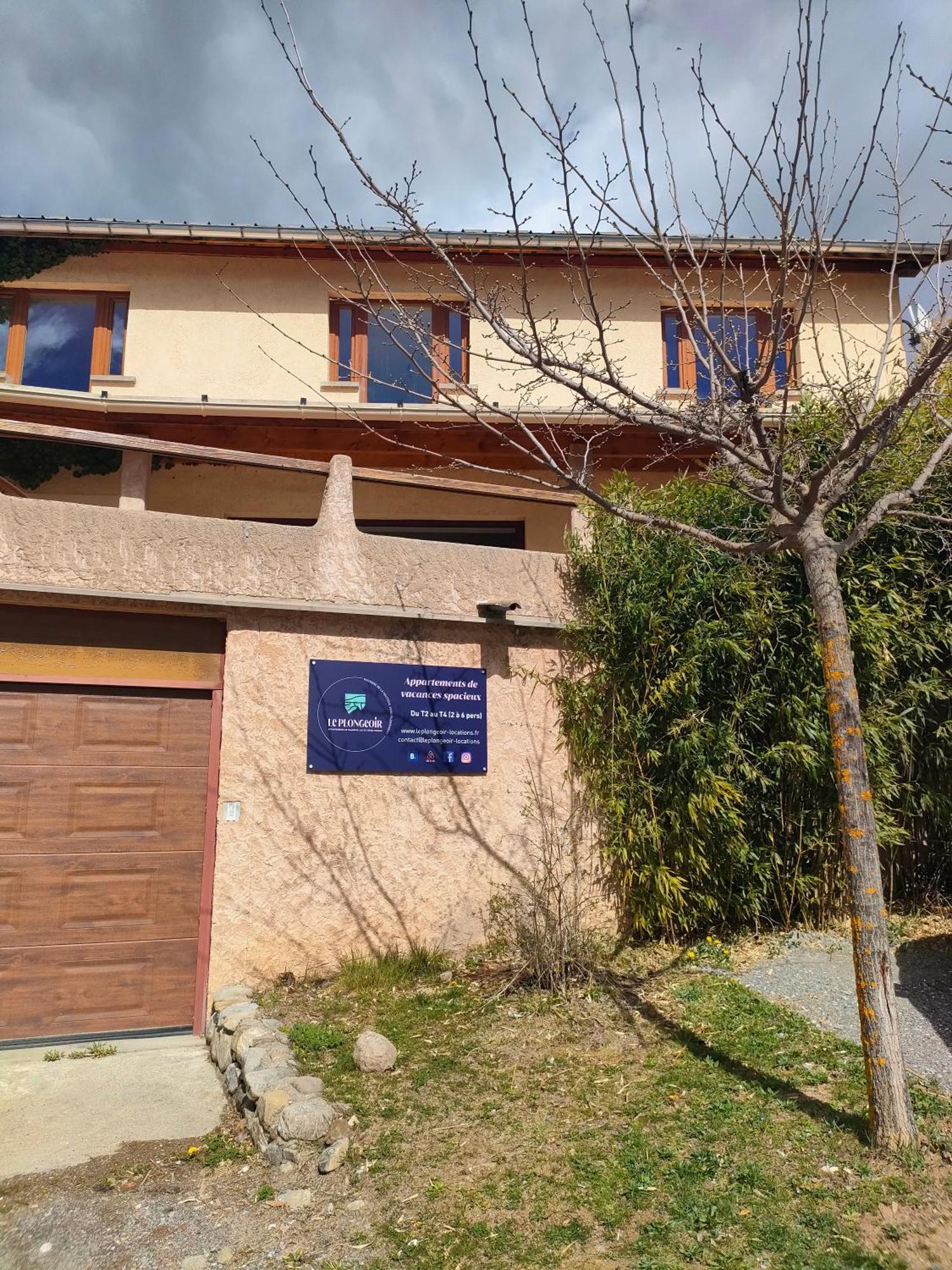 Le Cosy Du Plongeoir - T2 Neuf Avec Vue Sur Le Lac De Serre Poncon Et Grande Terrasse Avec Jardin Savines Zewnętrze zdjęcie